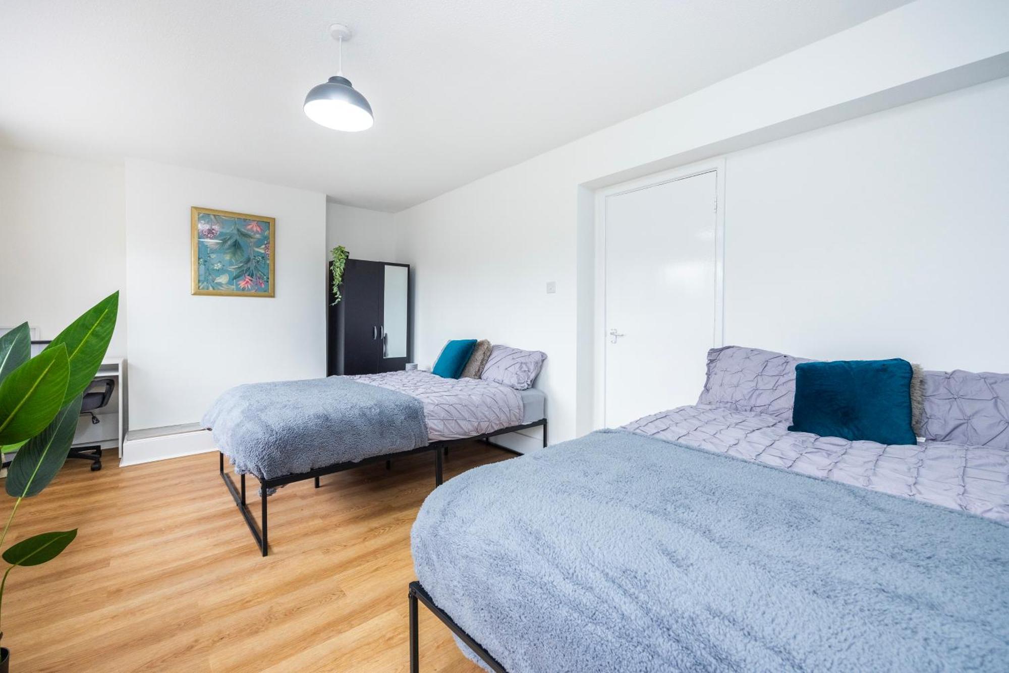 Excel O2 Stunning Large 3 Bedroom Apartment With Balcony London Exterior foto
