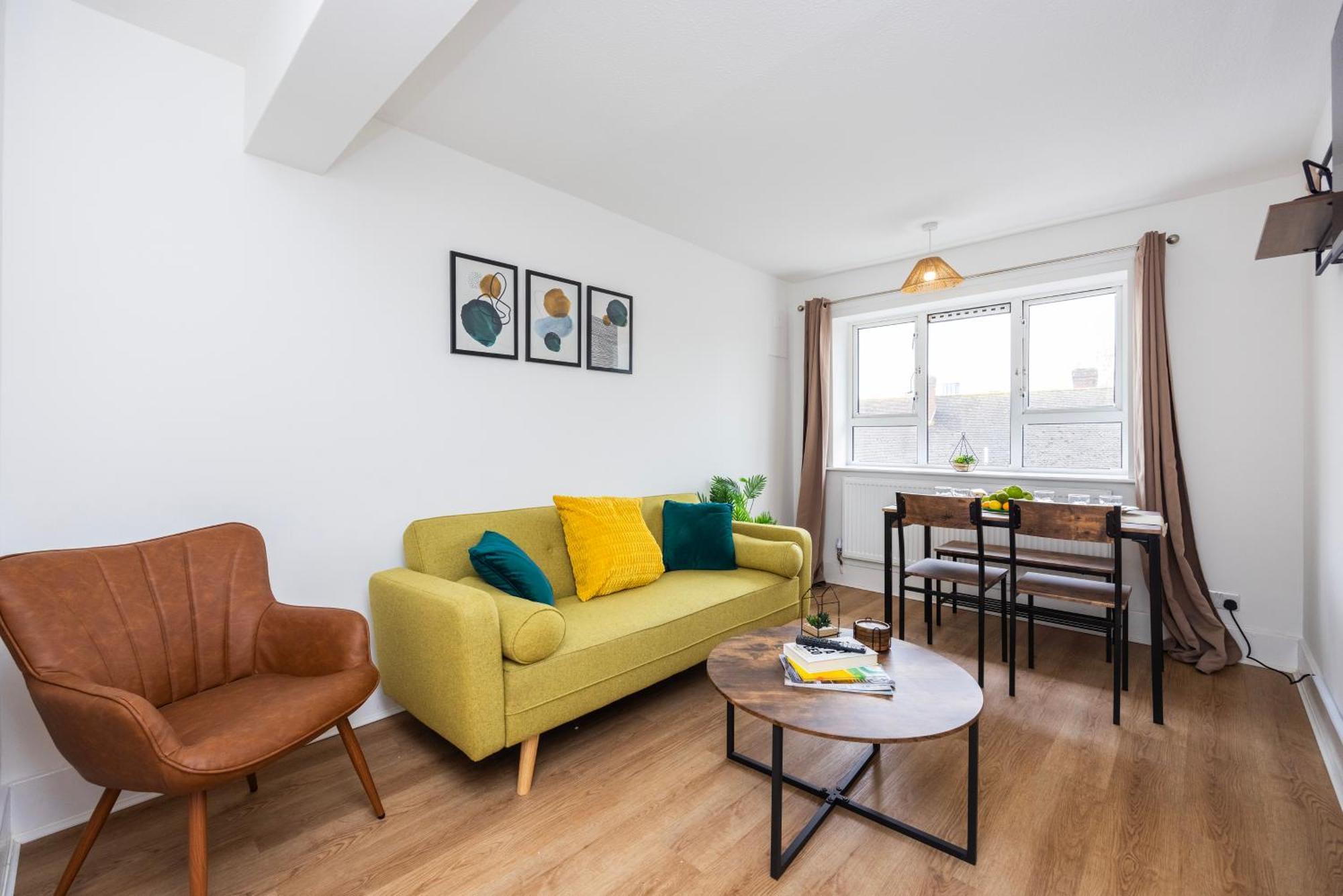 Excel O2 Stunning Large 3 Bedroom Apartment With Balcony London Exterior foto
